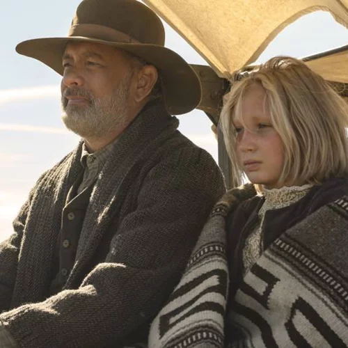 Ο Τομ Χανκς επουλώνει πληγές στο υποβλητικό νεογουέστερν «Του Κόσμου τα Νέα»