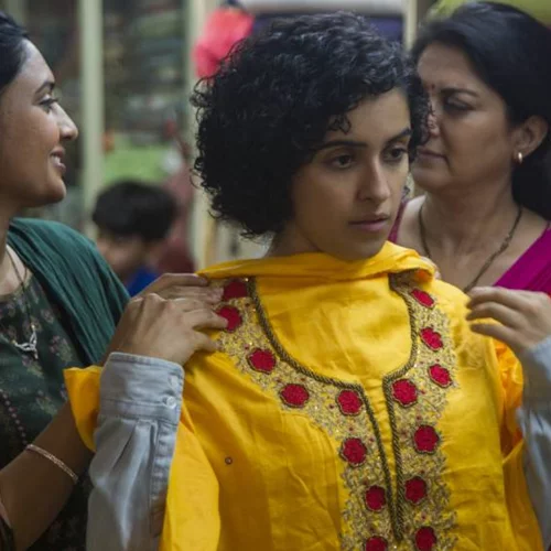 «Φωτογραφία»: Μια στιλάτη ιστορία αγάπης από την Ινδία