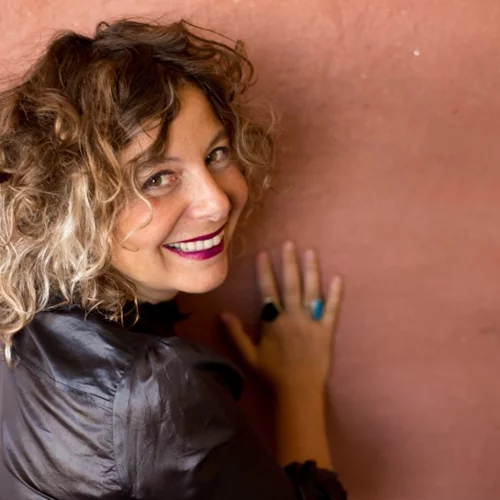 Στο Φεστιβάλ της Αβινιόν και το Βασιλικό Θέατρο της Σουηδίας η Έλλη Παπακωνσταντίνου