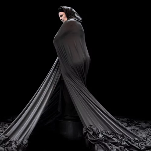 Ιστορίες γυναικών που συγκλόνισαν στη σκηνή