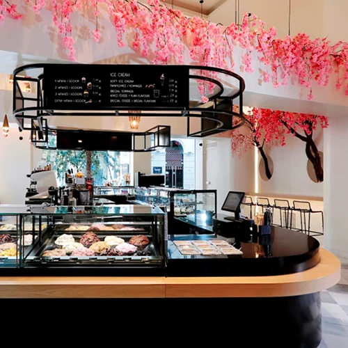 Η γεύση της Kayak ανθίζει στο Κέντρο