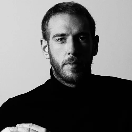 Όλες οι μικρού μήκους ταινίες του Βασίλη Κεκάτου στο Cinobo