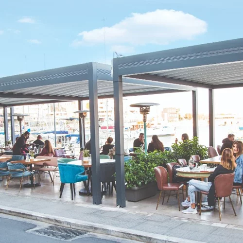 Περπατάμε στο νέο Μικρολίμανο: Τι λένε ο δήμαρχος και οι επιχειρηματίες 