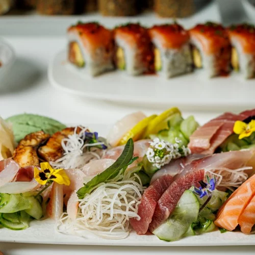 «Ikebana»: Ιαπωνικός μινιμαλισμός στη Γλυφάδα