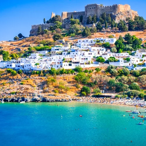 Λίνδος: Ένα "κυκλαδίτικο" χωριό στη ροδίτικη γη