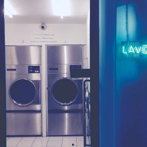 5+1 speak-easy μπαρ στο Παρίσι- Ένα πίσω απ’ το πλυντήριο