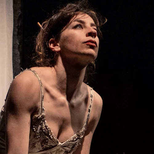 Αυλαία για την "Φροσύνη" και την "Πασού" στο Άβατον