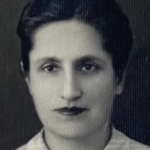 "Σμύρνη... Μανίτσα μου!": Η Μάνια Παπαδημητρίου παρουσιάζει ένα μουσικοθεατρικό αναλόγιο