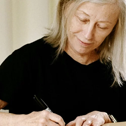 Προς πώληση ανέκδοτες φωτογραφίες της Cindy Sherman