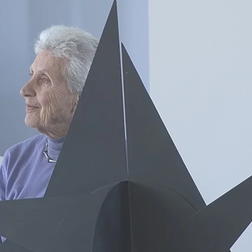 Μια έκθεση "Δια χειρός" Άλεξ Μυλωνά εγκαινιάζεται στην Αθήνα