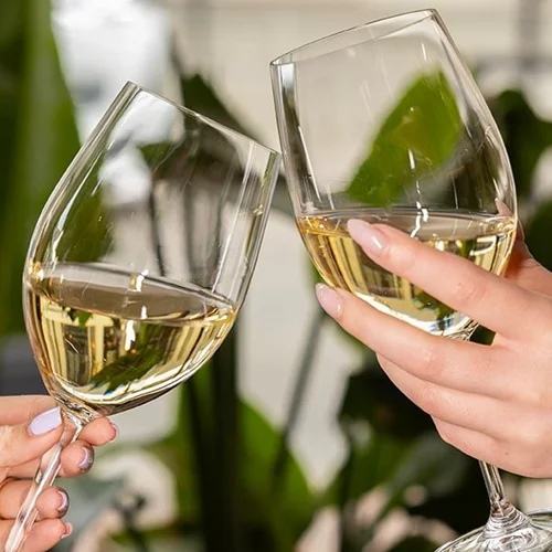 Κρασί με υπογραφή Κτήματος Μπαϊρακτάρη στα Vibo Bistrot