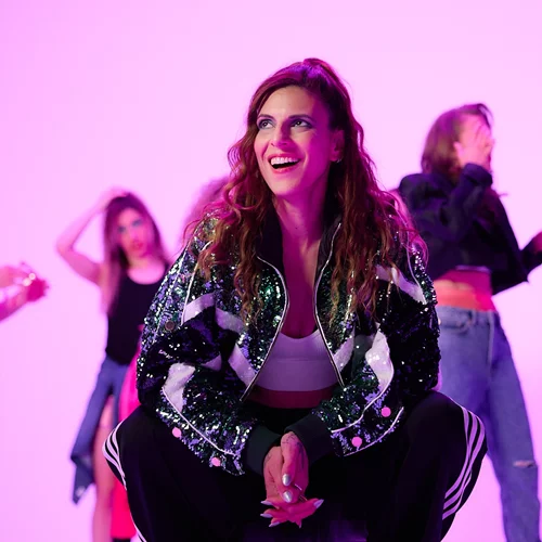 H Angelika Dusk σε ένα ξεσηκωτικό live με ελεύθερη είσοδο