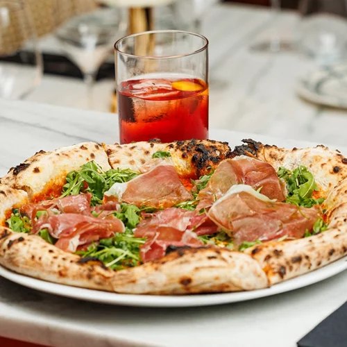 "Gloria Gati": Ιταλικός εκλεκτικισμός στην Πλατεία Καρύτση