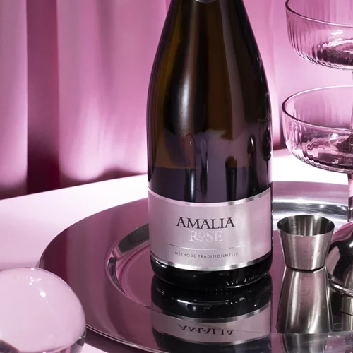 Το Κτήμα Τσέλεπου μάς χαρίζει τις φυσαλίδες των γιορτών