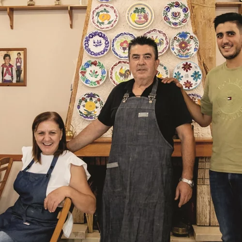 "Ταβέρνα Ηλίας", Ρόδος