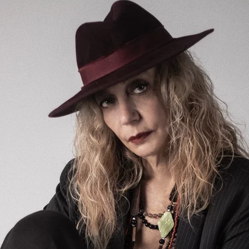 Δήμητρα Χατούπη: 15 πράγματα που μάλλον δεν ξέρατε για εκείνη