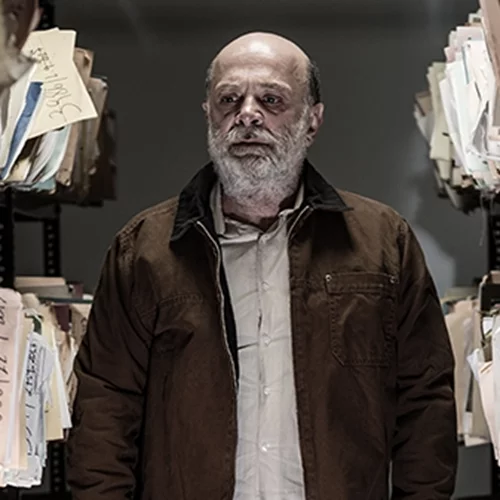 "Μάτια τέσσερα" του Γιάννη Τσίρου και "170 τετραγωνικά/Moonwalk" του Γιωργή Τσουρή στο Ιλίσια-Βολανάκης τον Οκτώβριο