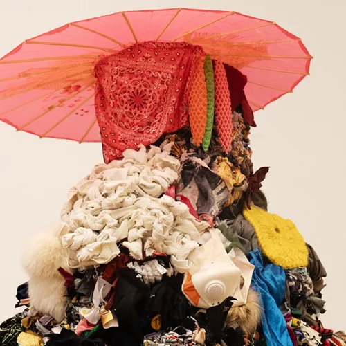 Star Wars χαρακτήρες και στίχοι του Tom Waits γίνονται γλυπτά και έργα ζωγραφικής