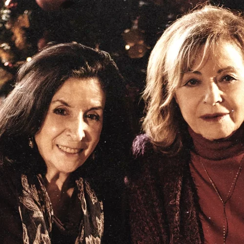 Νένα Μεντή και Ρένη Πιττακή διαβάζουν χριστουγεννιάτικα παραμύθια