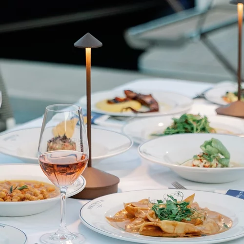 Serenità: Έρχεσαι για την ηρεμία αλλά μένεις για τη γεύση