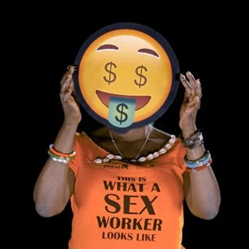 Μια ενδιαφέρουσα ομιλία για τη λευκότητα και την ορατότητα στο ΕΜΣΤ