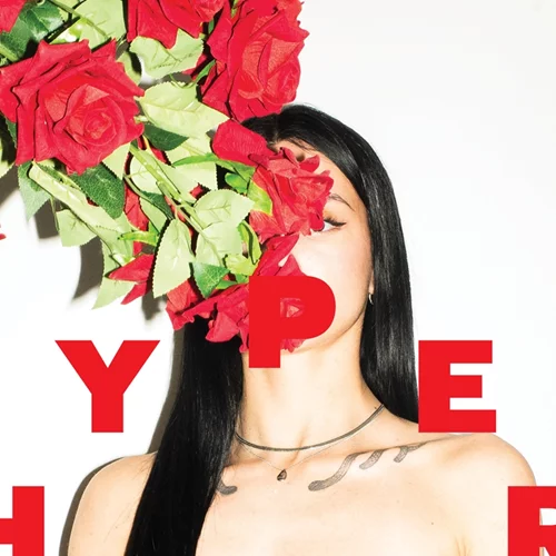 Hyper Hypo x Pressure: Ζιν, αφίσες και δώρα που εξυμνούν την κουίρ κουλτούρα