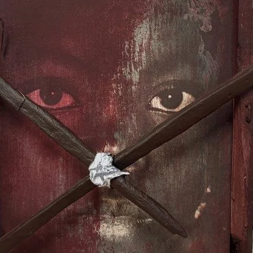 "Στον δρόμο της αναζήτησης": Παράξενα έργα τέχνης μέσα στο Art project space