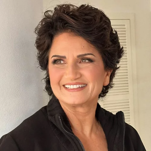 Η Αλκηστις Πρωτοψάλτη ξανά στο Θέατρο Παλλάς