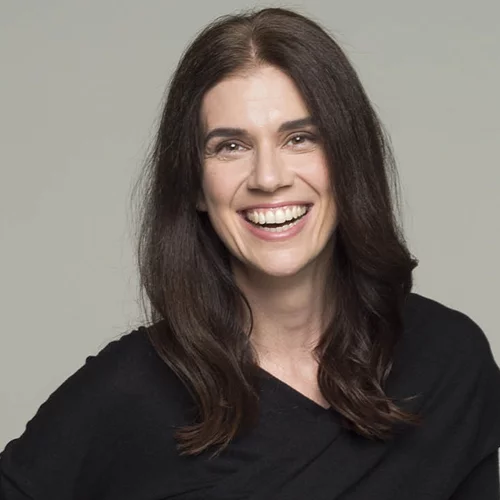 Η Μαρία Φλωράτου είναι ένα ανερχόμενο θεατρικό πρόσωπο