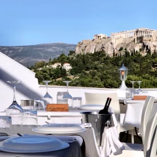 "Συν Αθηνά": Στο κλασικό χωράνε όλοι