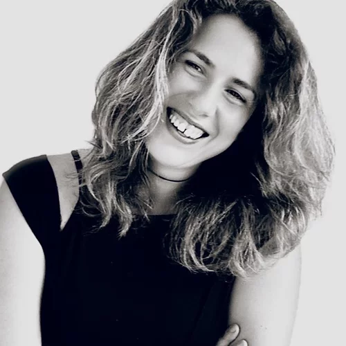 "The Space Cadet": Η Χλόη Αλιγιάννη γράφει για το χορευτικό της ταξίδι στο διάστημα