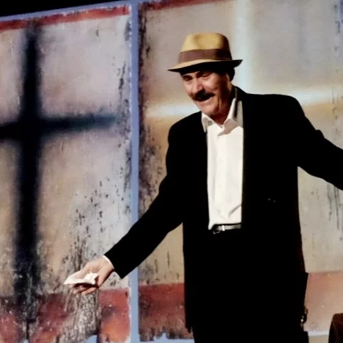 "Τα κατά μάρκον, μια ρεμπέτικη λειτουργία": Ο μονόλογος του Τάκη Χρυσικάκου επιστρέφει