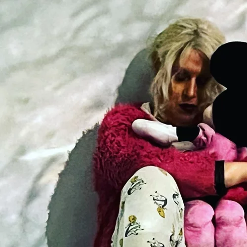 "Retrospective 'Άγονη γη'": Ο Έλιοτ εμπνέει μία περφόρμανς για τη μετάβαση