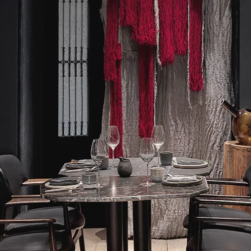 "Humain by Jul's": Γαστρονομική εμπειρία που χορταίνει την καρδιά και την ψυχή