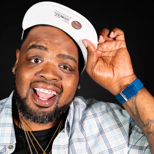 Για πρώτη φορά στη χώρα μας ο κωμικός Charlie Mac