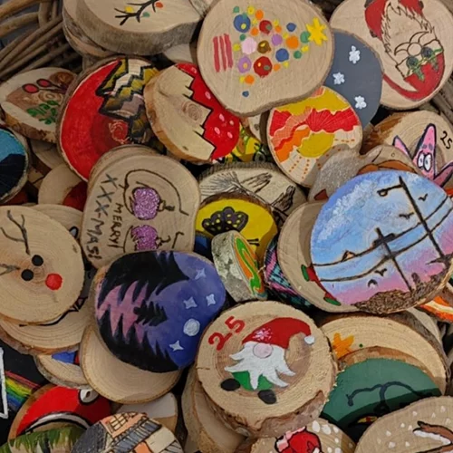 Τα μπαζάρ που παίζουν αυτό το ΣΚ στην Αθήνα για τις χριστουγεννιάτικες αγορές σας