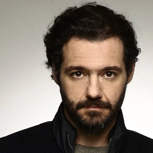 Θάνος Τοκάκης: "Οι έφηβοι είναι θεατές που καλλιεργείς και θα τους βρεις μπροστά σου"