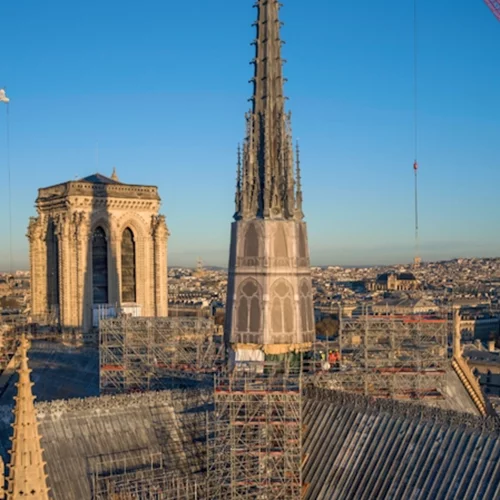 Παναγία των Παρισίων: Πώς αποκαταστάθηκε ένα από τα εμβληματικότερα μνημεία στον κόσμο