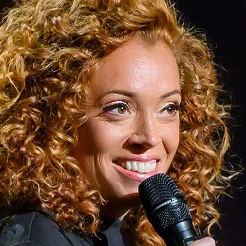 Michelle Wolf και Jimmy Carr: Δύο ξεχωριστές stand-up βραδιές που δεν χάνονται