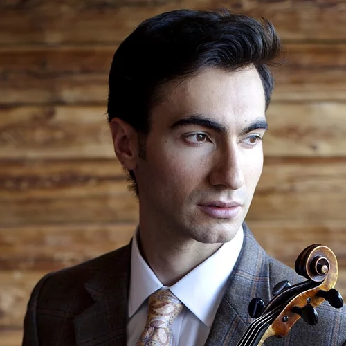 David Aaron Carpenter: "H βιόλα είναι ένα από τα πιο "ανθρώπινα" όργανα στη γη"