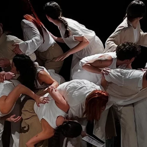 Η "Φόνισσα" σε σκηνοθεσία Θοδωρή Αμπαζή