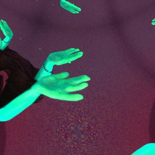 "The Tell-Tale Heart": Μια weird performance poetry στο Rabbithole