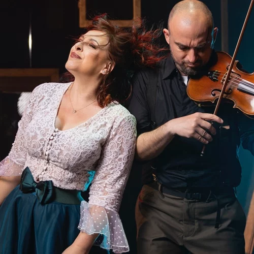 Η Ελένη Ράντου συνεχίζει με το "Πάρτι της ζωής μου" τη σεζόν 2024-25