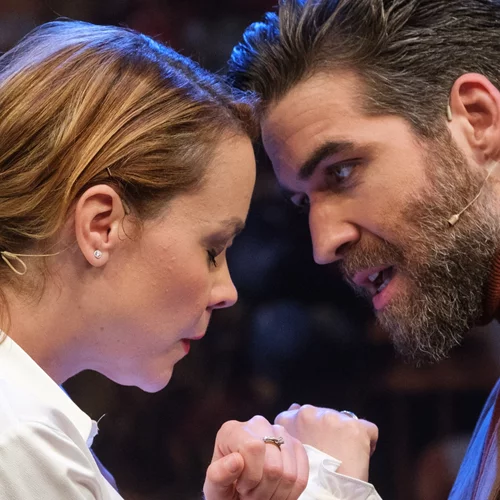 Sold out το "Κουκλόσπιτο" στο Πορεία