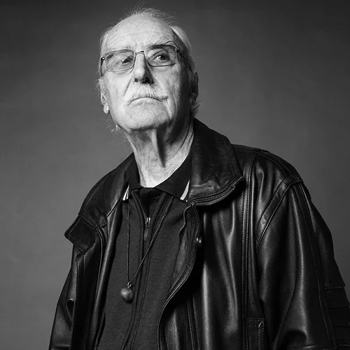 5 πράγματα που δεν ήξερες για τον γλύπτη Θόδωρο