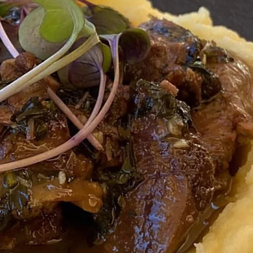 Πού θα φας το νοστιμότερο κερκυραϊκό σοφρίτο στην Αθήνα;