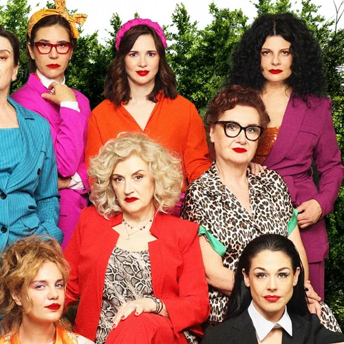"Οκτώ γυναίκες" βγαίνουν σε θερινή περιοδεία!