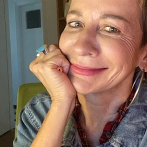 Δημιουργούμε ιστορίες παρέα με τη Λένα Διβάνη στο Μουσείο Μπενάκη