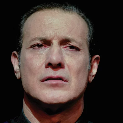 Είδες τον βραβευμένο "Οιδίποδα Τύραννο" του Θανάση Σαράντου;