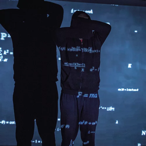 Όταν το θέατρο εμπνέεται από την Επιστήμη